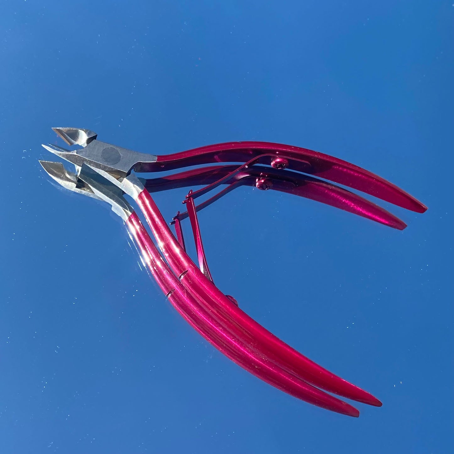 Manicure Tools - "Faulty"